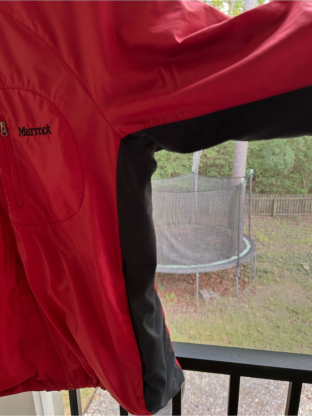 Marmot Red Windbreaker Jacket with Black Panels - Picture 2 of 3